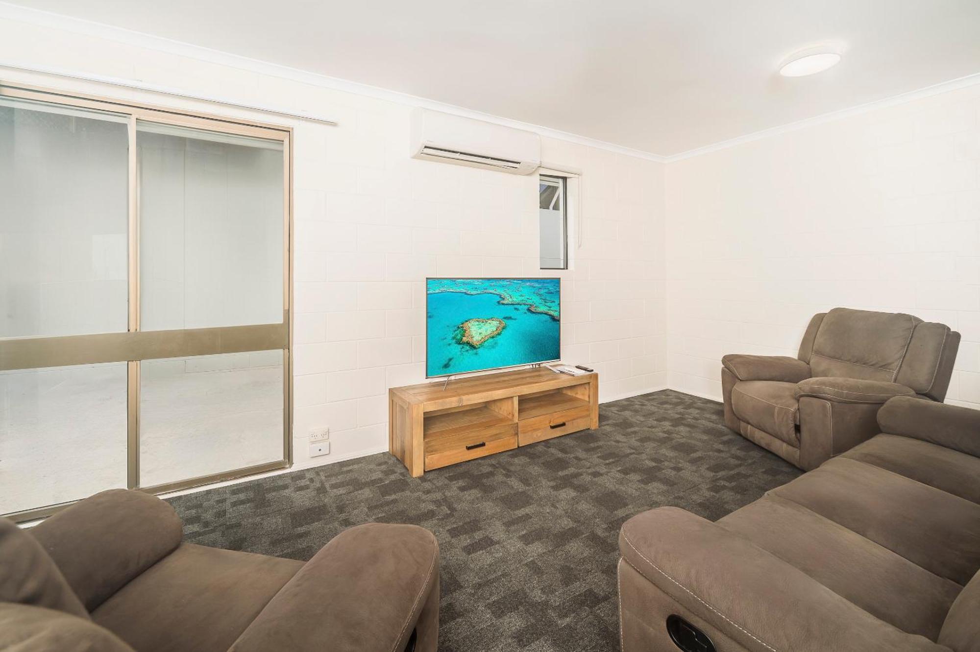 Reef Gateway Hotel Airlie Beach Exteriör bild