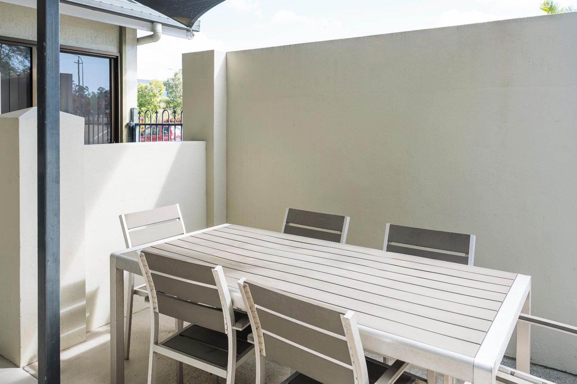 Reef Gateway Hotel Airlie Beach Exteriör bild
