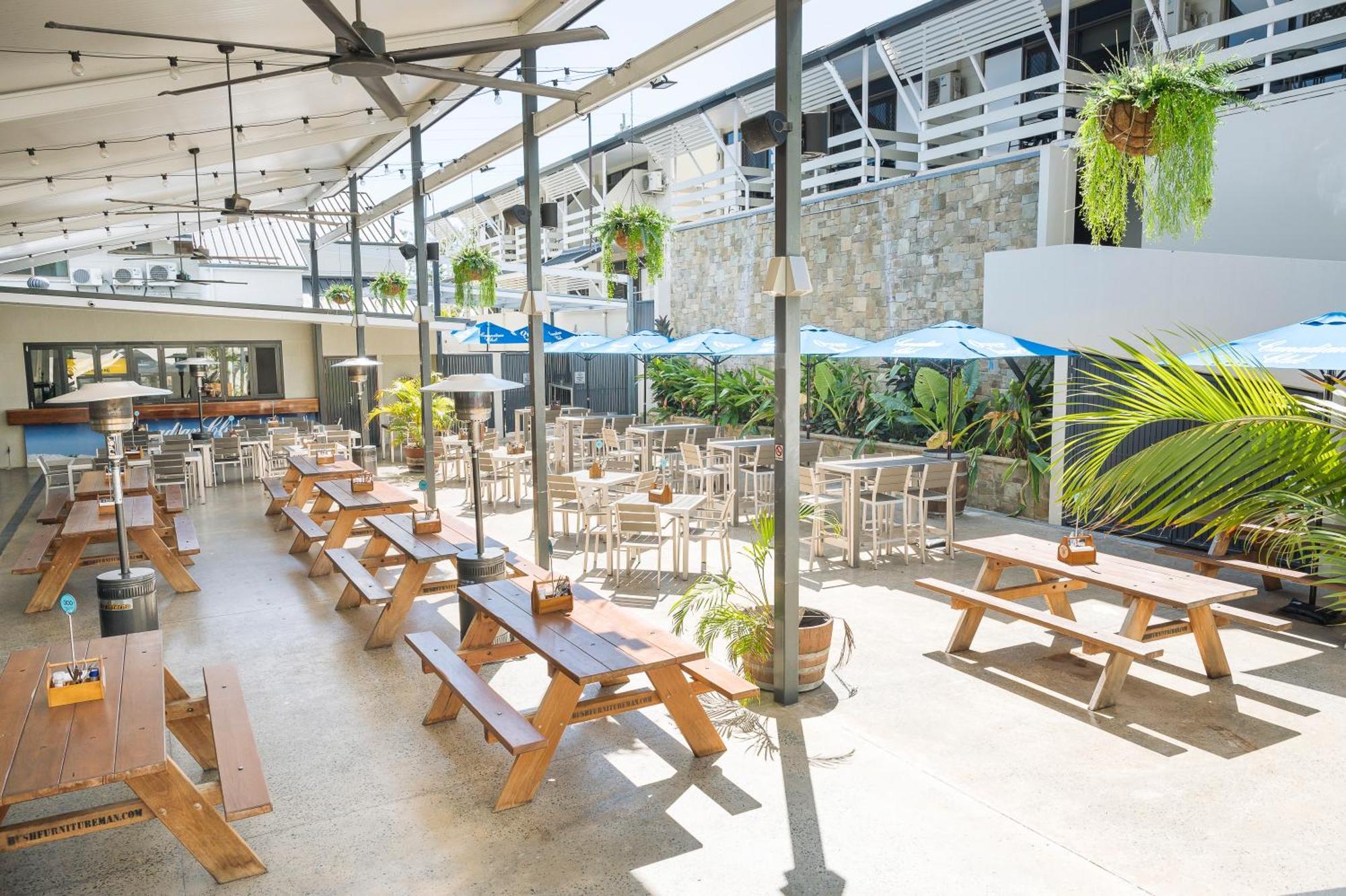 Reef Gateway Hotel Airlie Beach Exteriör bild